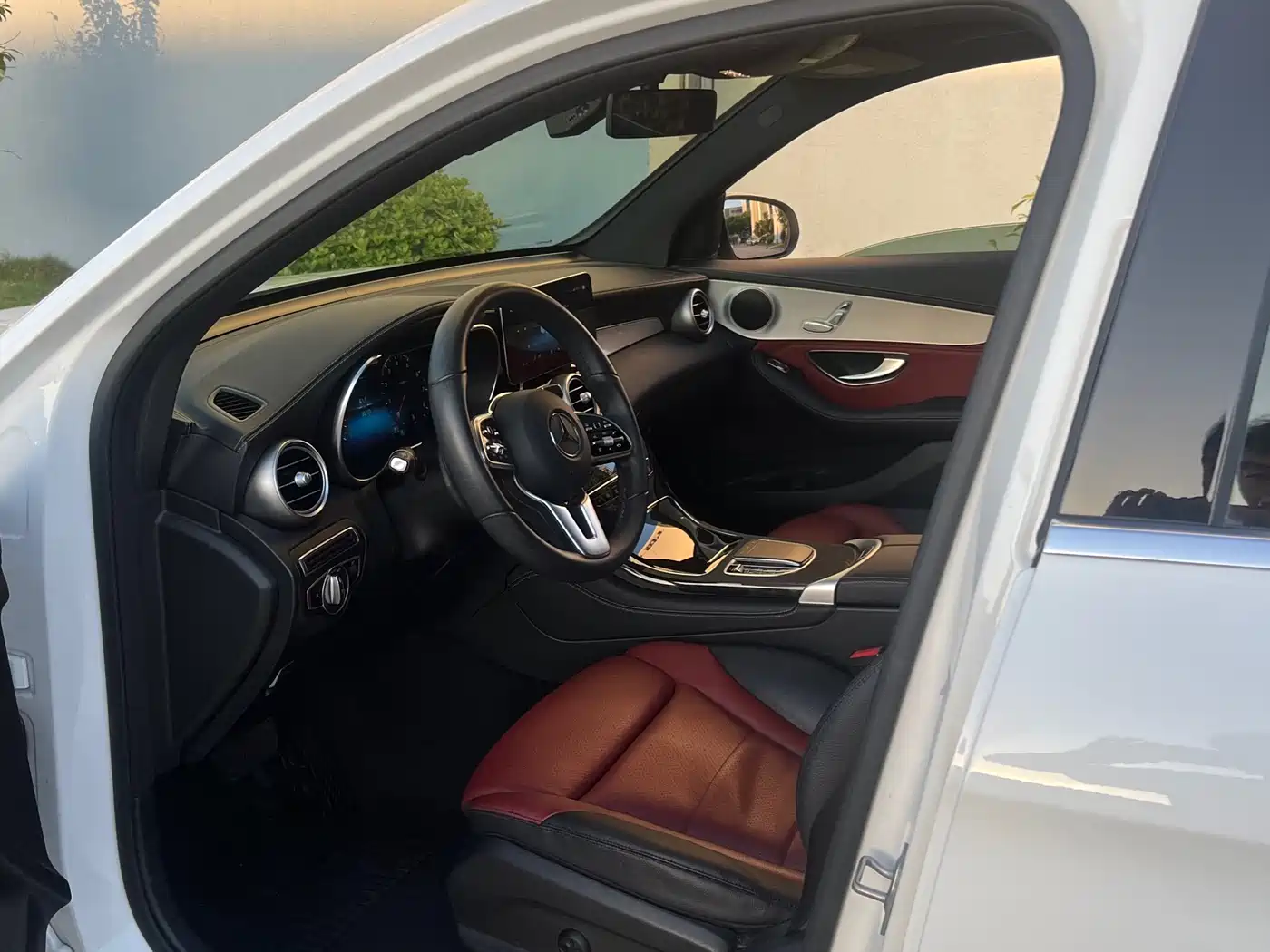 Mercedes-Benz GLC 2020 Facelift GLC 260 L 4MATIC Dynamic фото 11