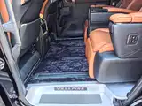 Фото 9 - Toyota Vellfire