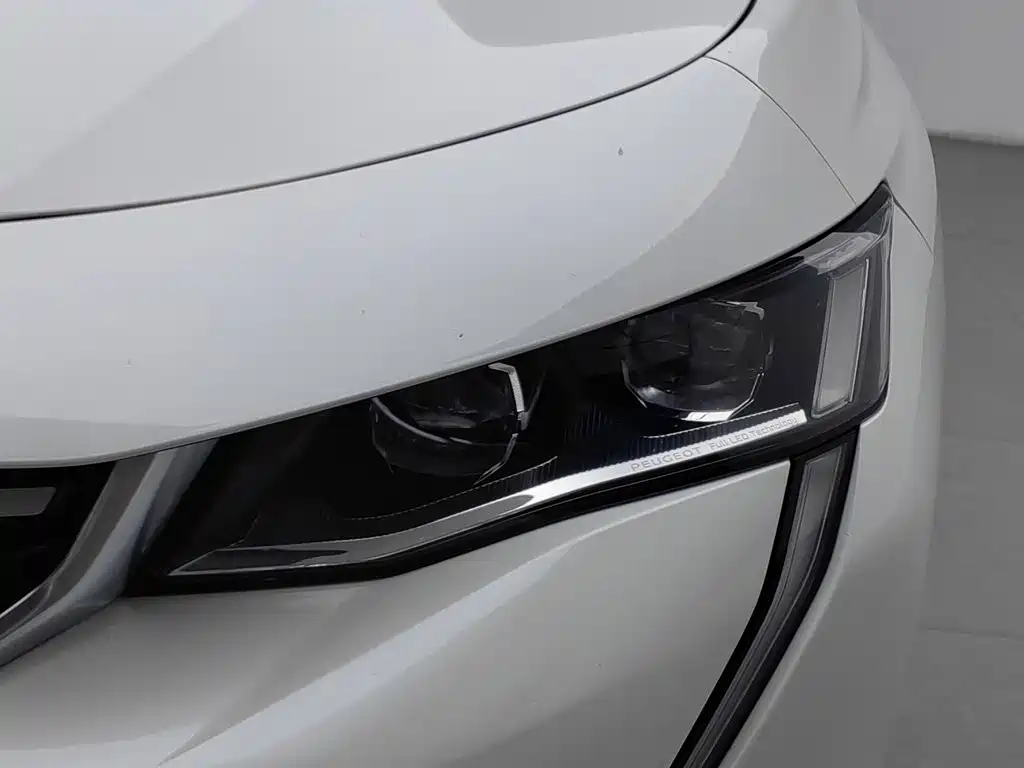 Photo 7 - Peugeot 508