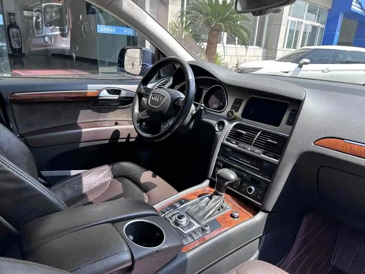 Audi Q7 2015 35 TFSI Sport фото 8