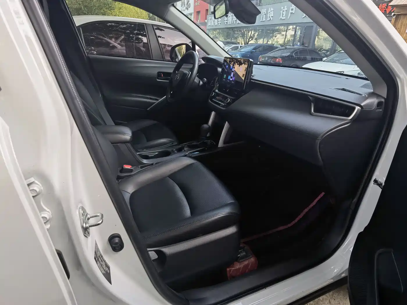 Toyota Corolla Cross 2022 2.0L Elite Edition фото 6