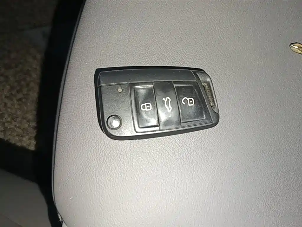Škoda Octavia 2015 1.6L Automatic逸俊版 фото 9