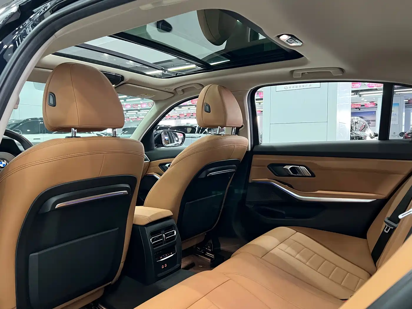 BMW 3 Series 2020 325Li M Sport Package фото 7