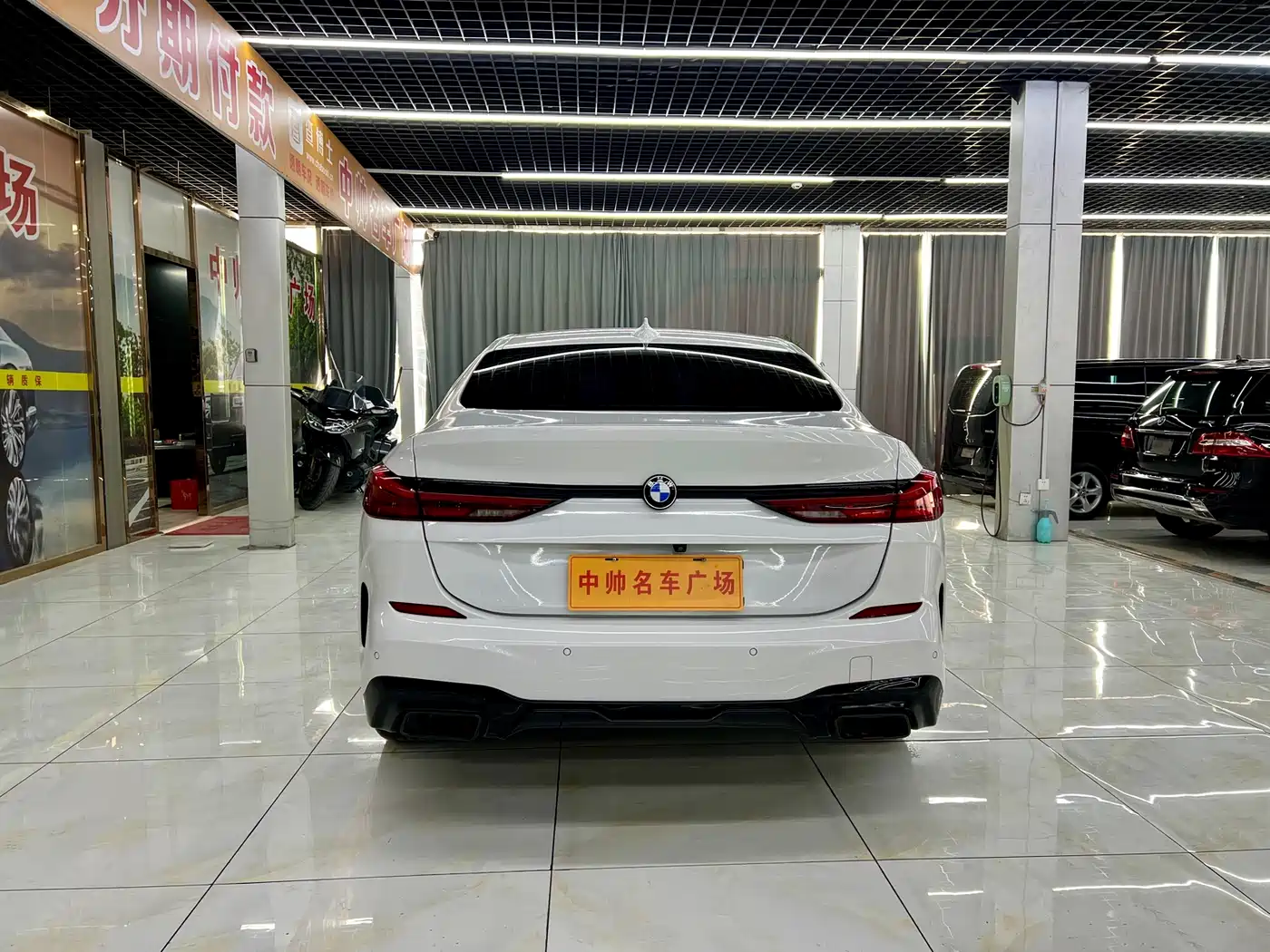 BMW 2 SERIES (IMPORTED)