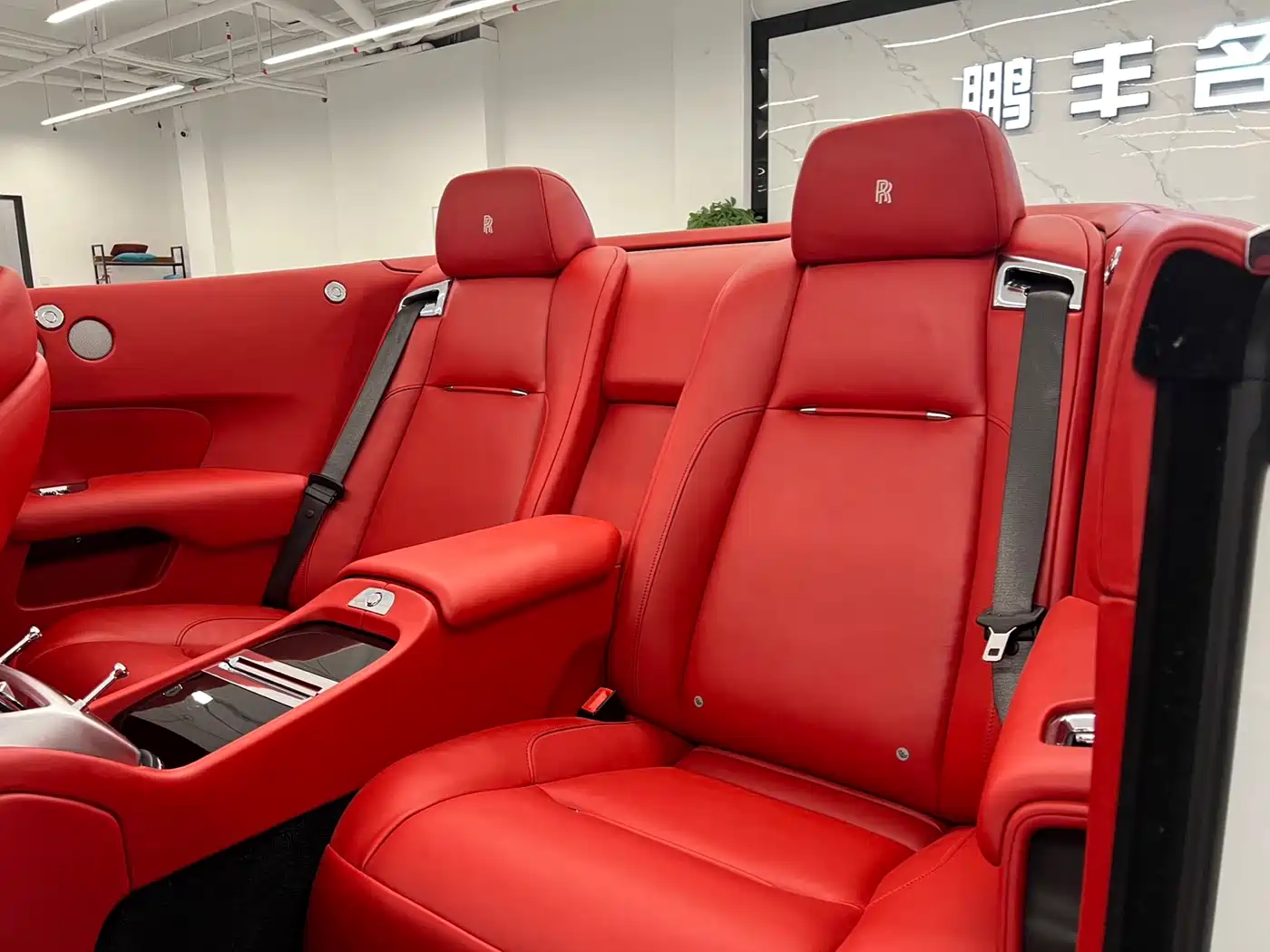 ROLLS-ROYCE YAO YING