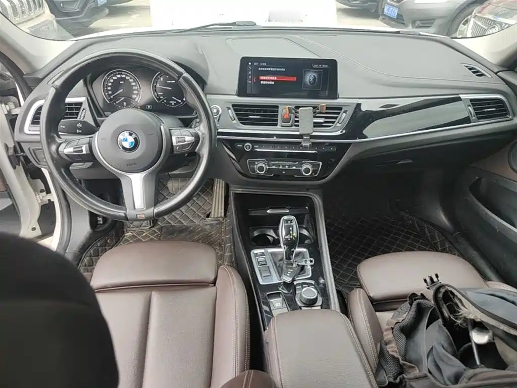 BMW 1 Series 2020 Model 120i M Sport Package фото 10