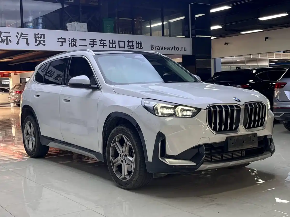 BMW X1 2023 sDrive20Li X Design Package фото 3