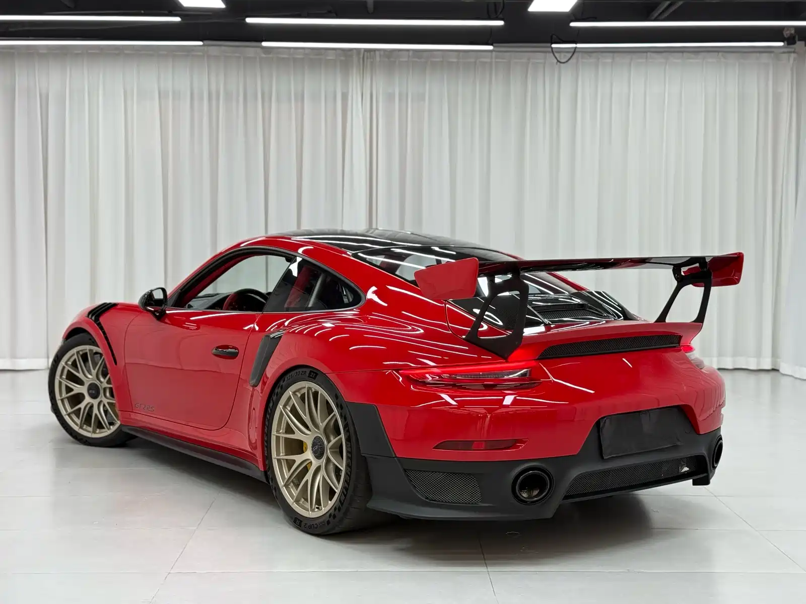 Photo 3 - Porsche 911