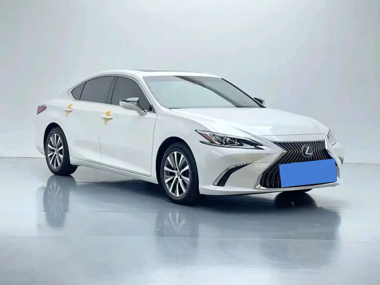 Lexus ES 2018 200 Excellence Edition China V фото 3