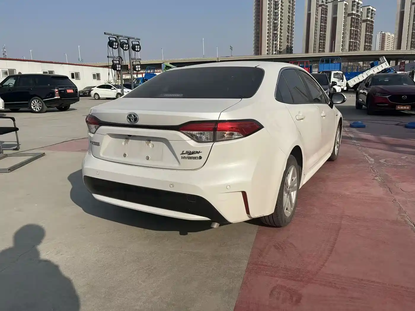 Toyota Levin 2021 Dual Engine 1.8H E-CVT Luxury Edition фото 4