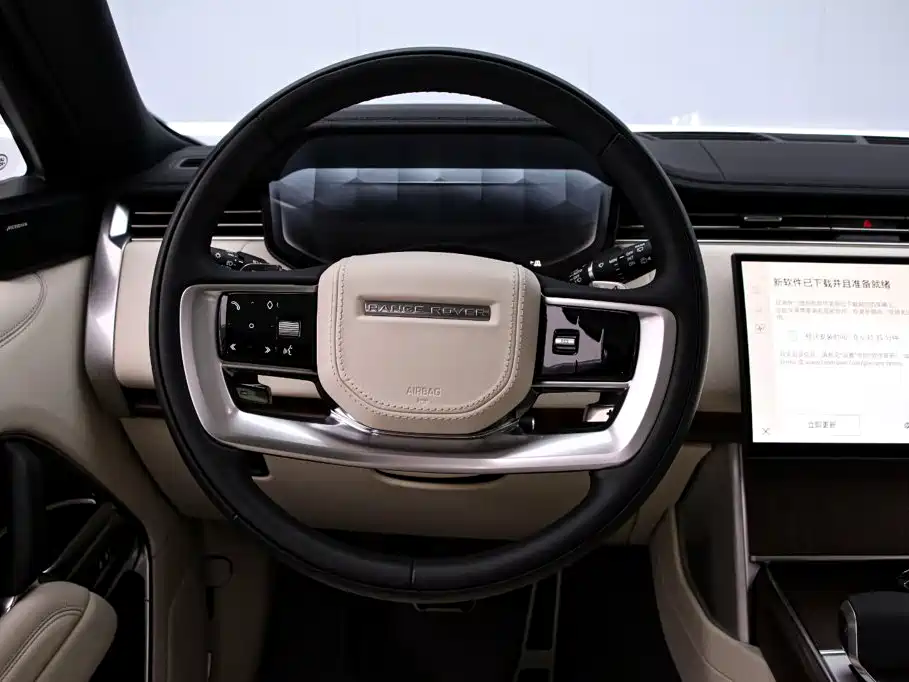 Photo 7 - Land Rover Range Rover