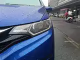 Photo 5 - Honda Fit