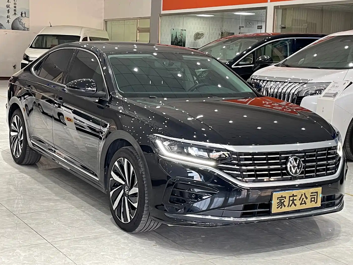 Volkswagen Passat 2023 Facelift 330TSI Elite Edition фото 3
