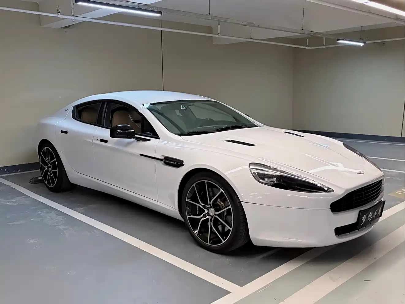 Aston Martin Rapide 2010 6.0L