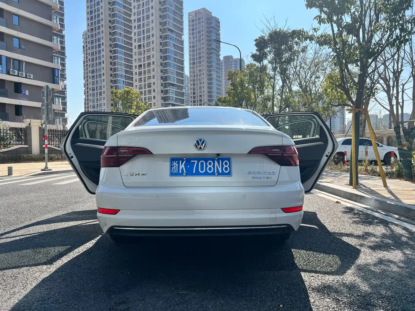 Volkswagen Sagitar 2019 200TSI DSG Comfort Edition China VI фото 15