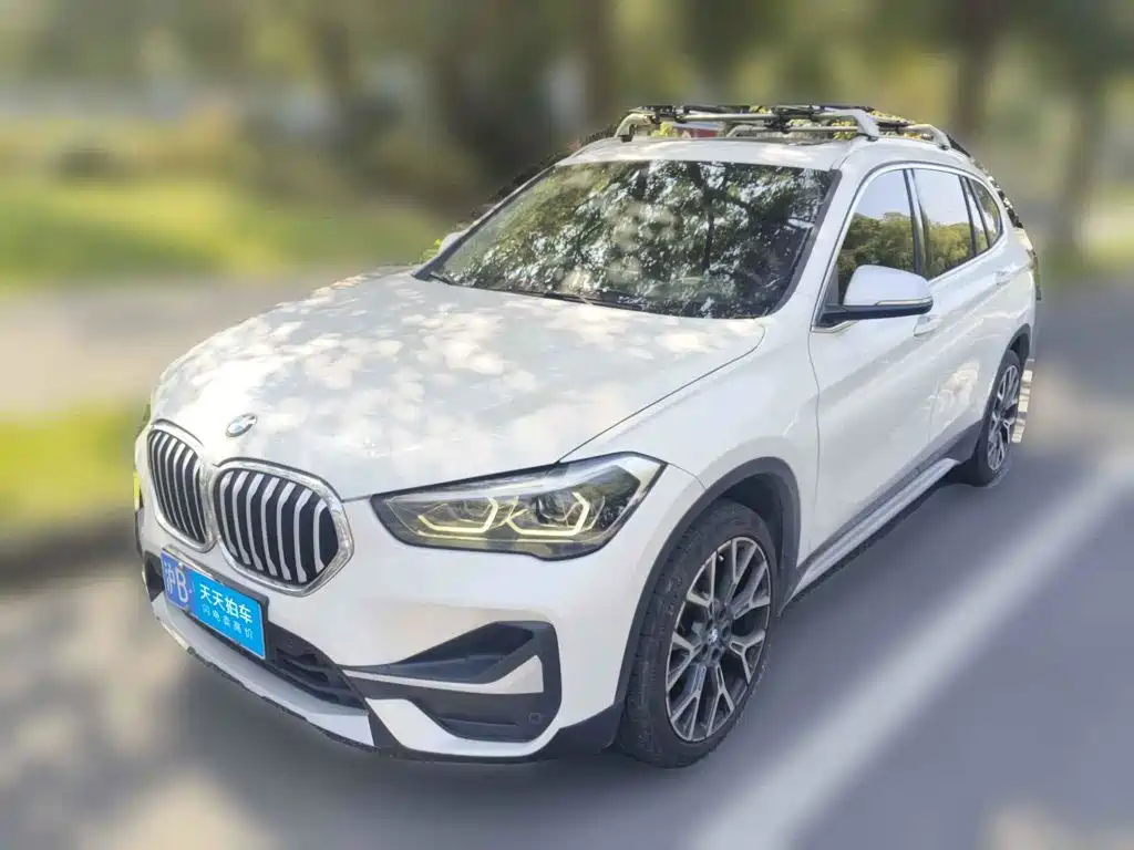 Photo 1 - BMW X1