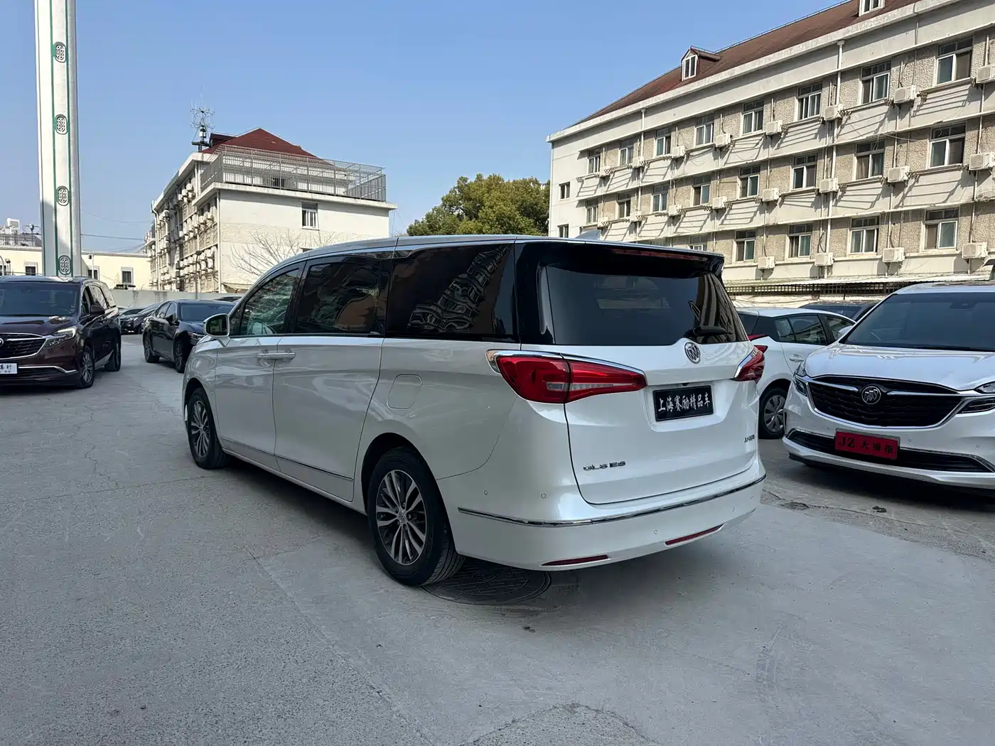 Buick GL8 2018 ES 28T Flagship Type China VI фото 7