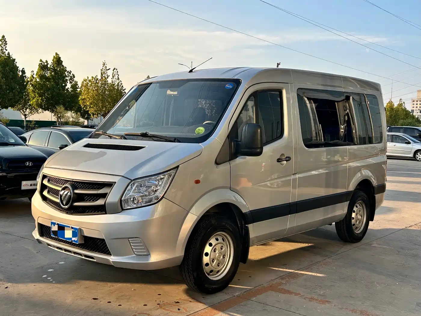 Foton Tuyano 2022 2020 Model 2.0T Multi-purpose Short Wheelbase Flat Roof 5/6-Seater China VI 4F20TC3