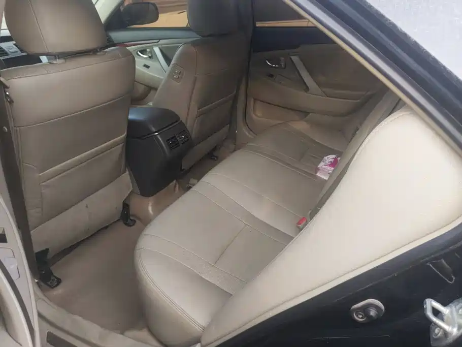 Toyota Camry 2015 2013 200G Classic Luxury Edition