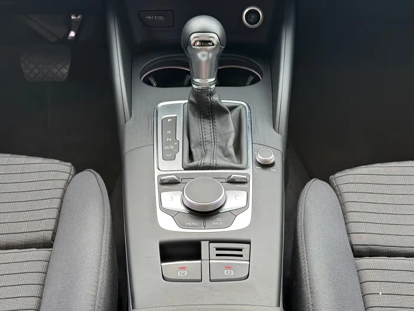 Photo 15 - Audi A3