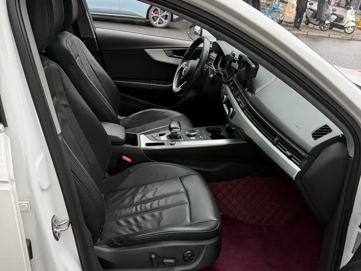 Audi A4L 2019 40 TFSI Fashion (China V) фото 9