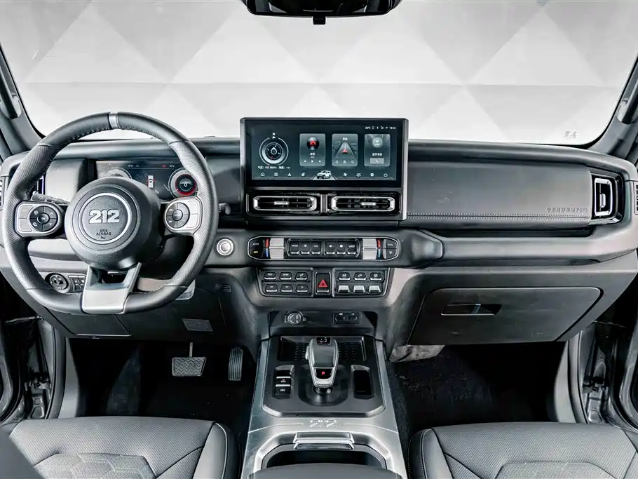 212 T01 2025 2025 2.0T Changfeng