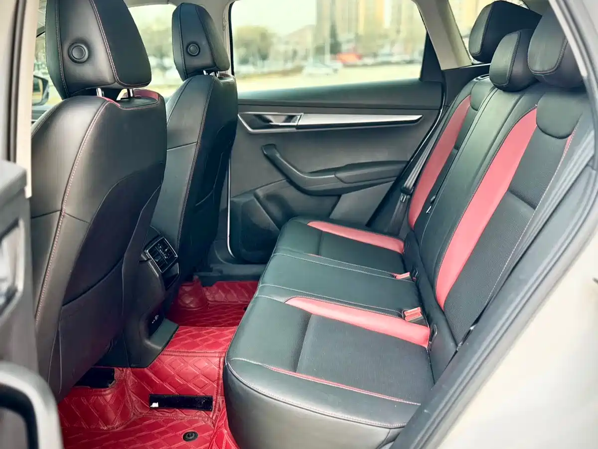 Škoda Karoq 2022 TSI280 Luxury Edition фото 11