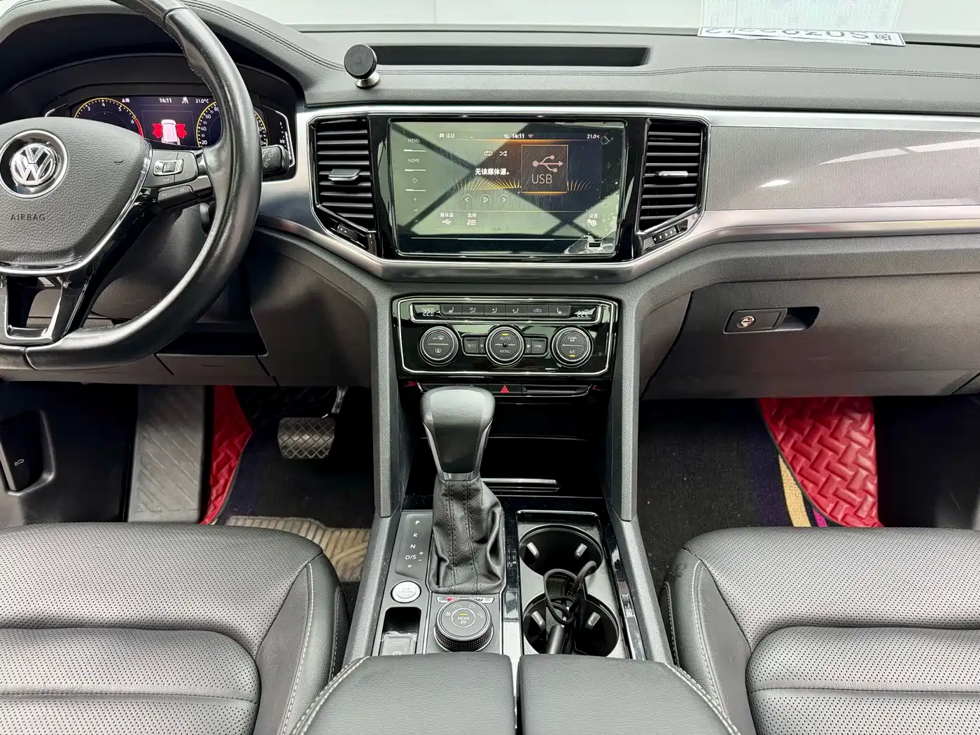 Volkswagen Teramont 2020 380TSI 4WD Luxury China V фото 20