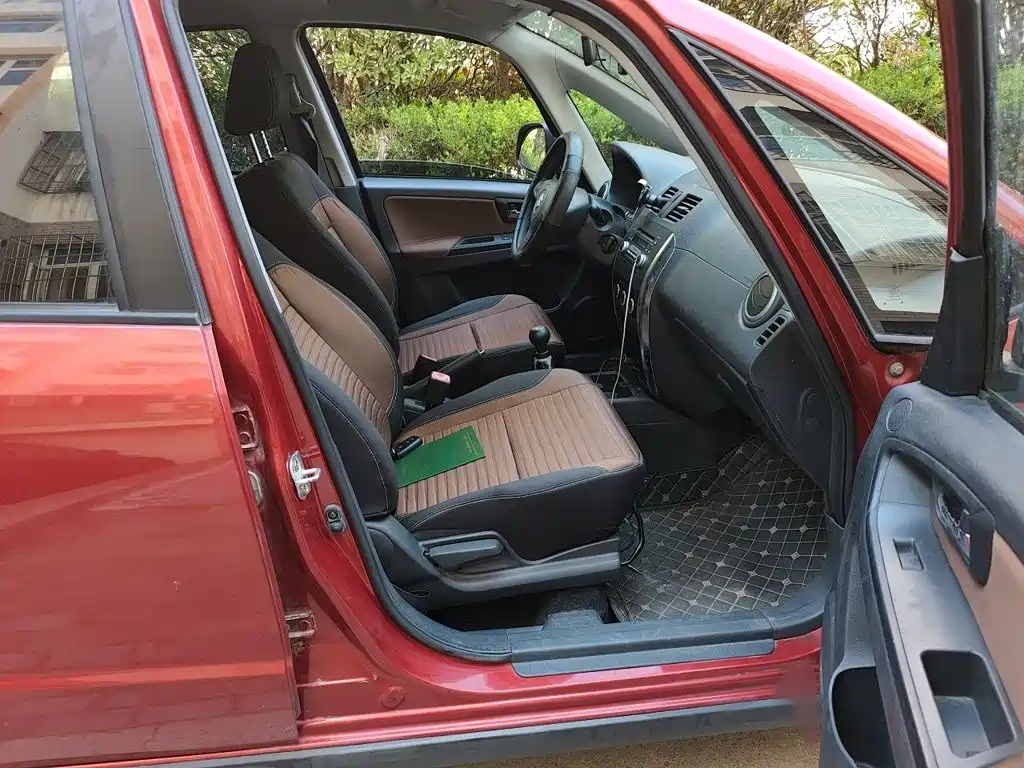 Suzuki SX4 2016 2013 1.6L Manual Cool Edition