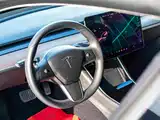 Фото 11 - Tesla Model 3