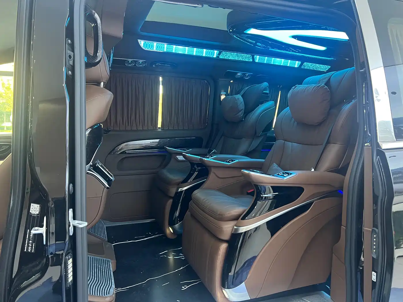 Mercedes-Benz Vito 2024 2.0T Business 7-Seater фото 10