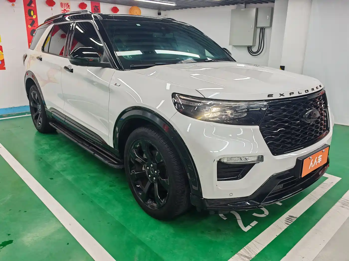 Ford Explorer 2021 2020 EcoBoost 285 AWD Titanium Edition 6-Seater