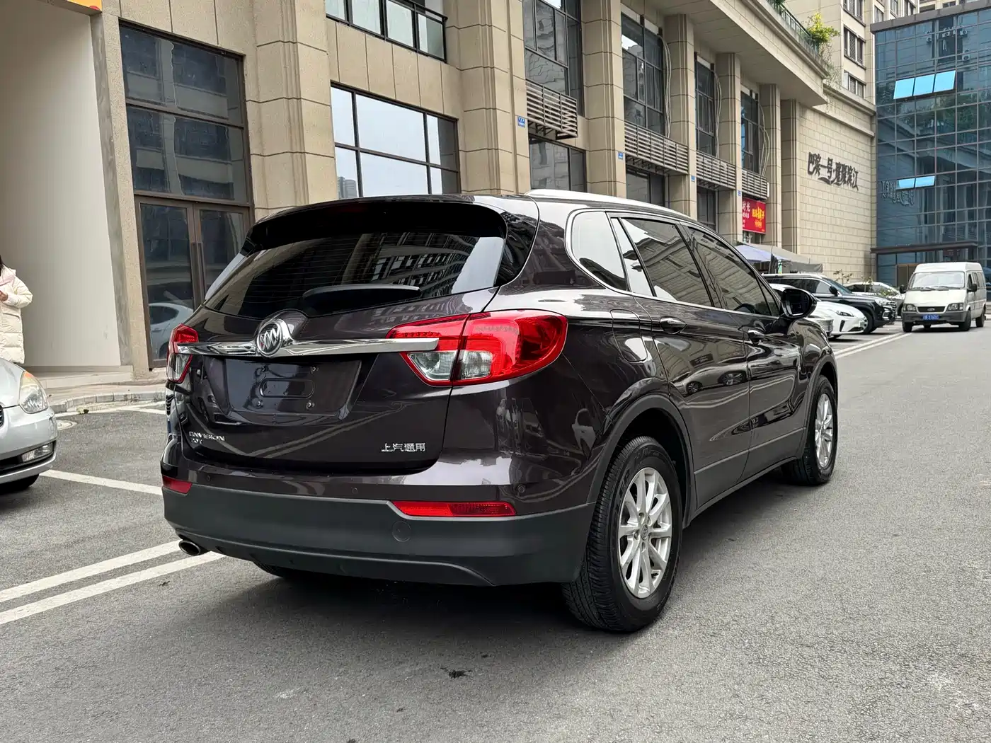 Buick Envision Plus 2017 20T FWD Elite фото 5