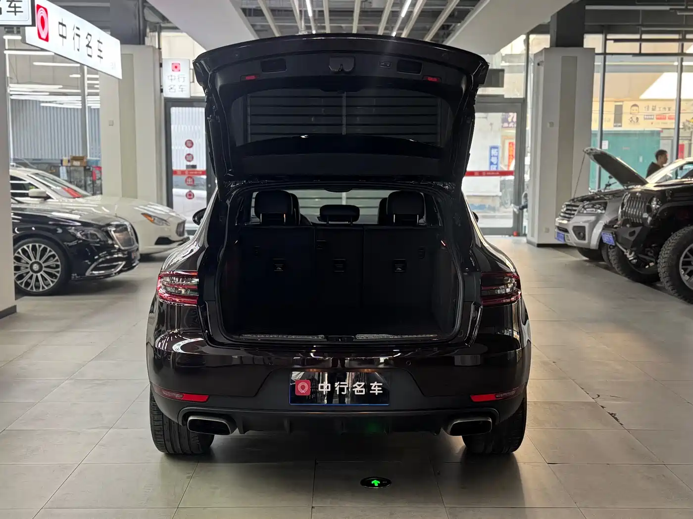 Porsche Macan 2017 Macan 2.0T фото 12
