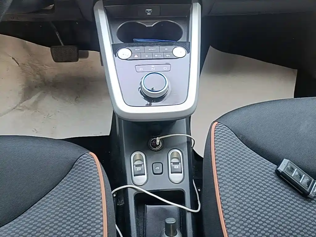 BYD e1 2020 2019 Joy Edition