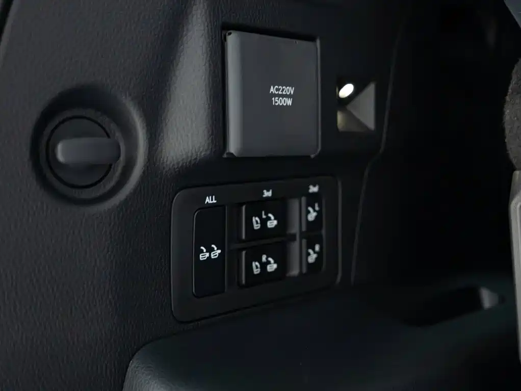 Lexus LX 2026 2025 700h OVERTRAIL Frontier Edition