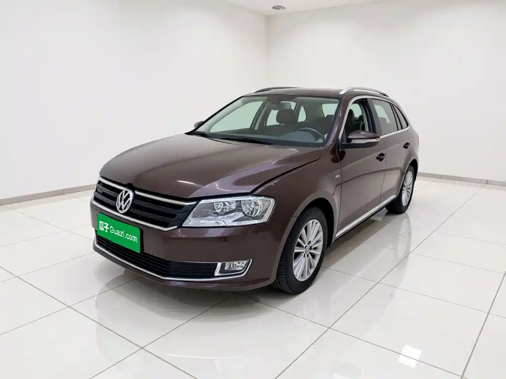 صورة 2 - Volkswagen Lavida Tour