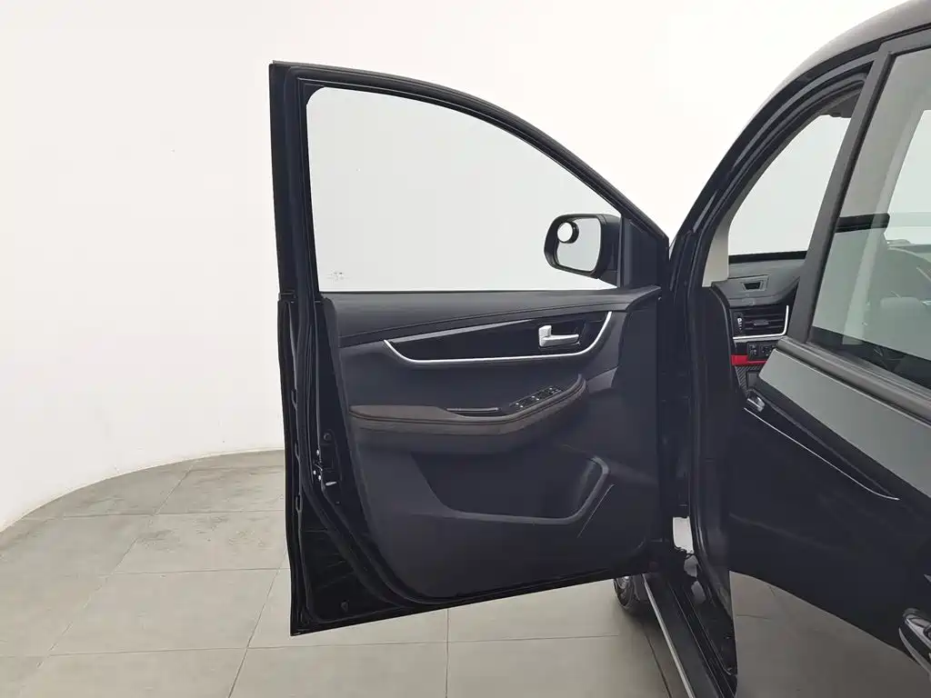 Dongfeng Fengxing Fengxing SX6 2022 2022 1.6L Manual Comfort
