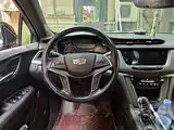 Photo 6 - Cadillac XT5