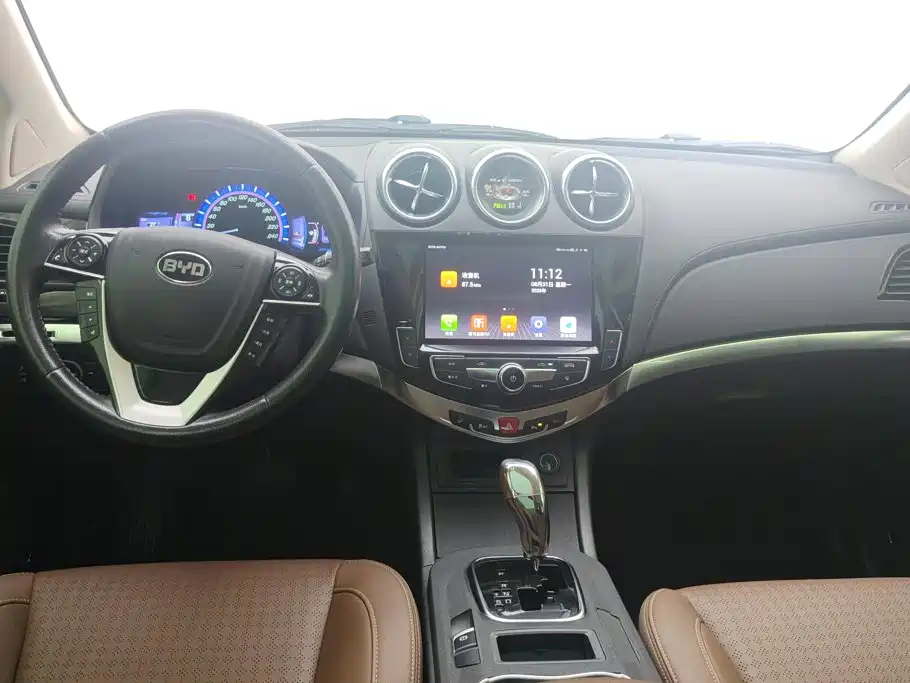 BYD S7 2017 2017 2.0T Auto Luxury