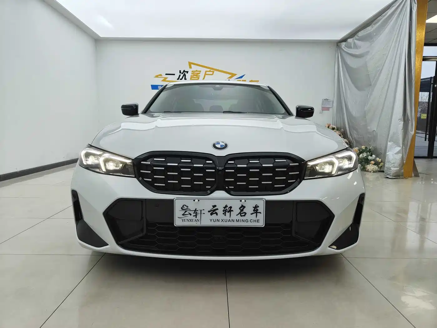 BMW 3 Series 2023 325Li M Sport Black Night Package фото 2