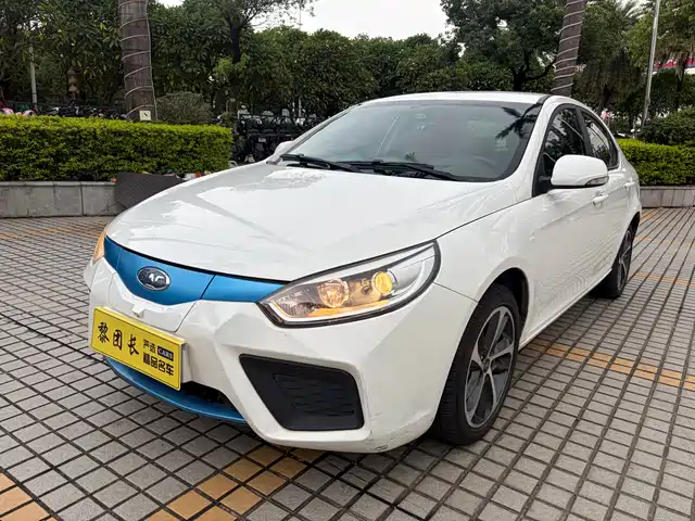  JAC Motors JAC iEVA50 2019 Luxury Smart Edition