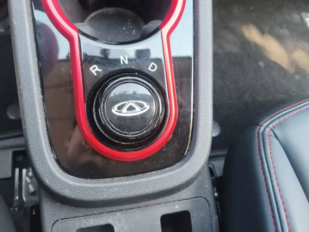 QQ New Energy Little Ant 2025 2024 Facelift Youth Edition 251km True Love 25.05kWh