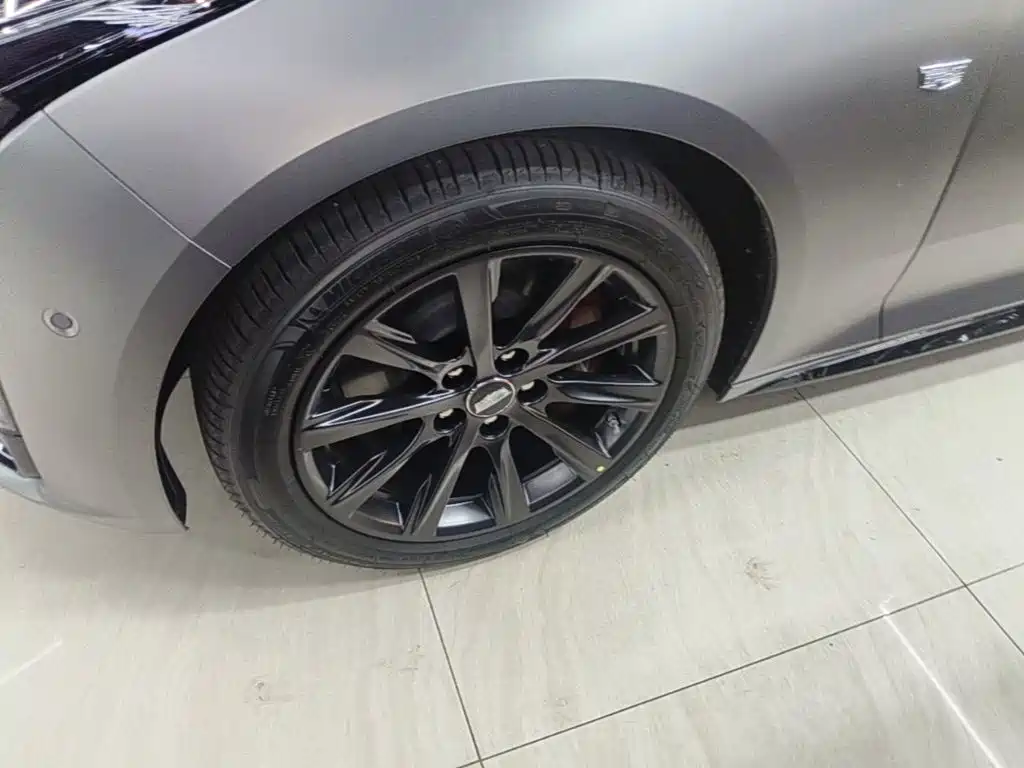 Cadillac CT5 2026 2025 Model 28T Track Performance Edition