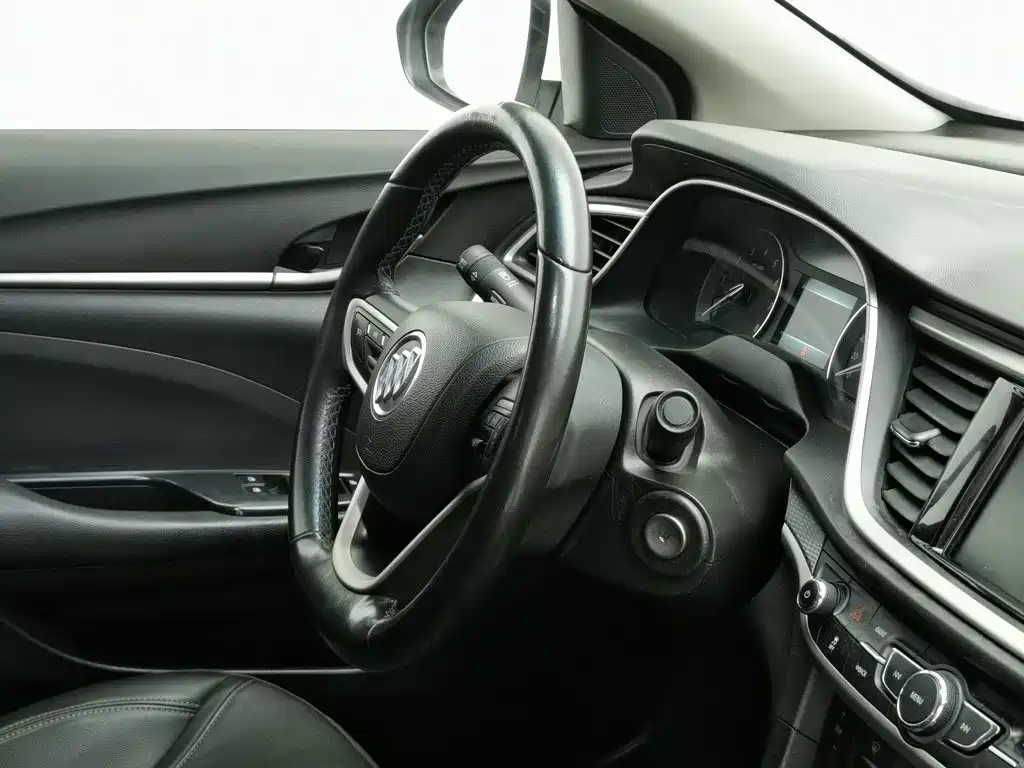 Фото 22 - Buick Excelle