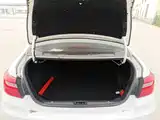 Фото 19 - Geely Vision