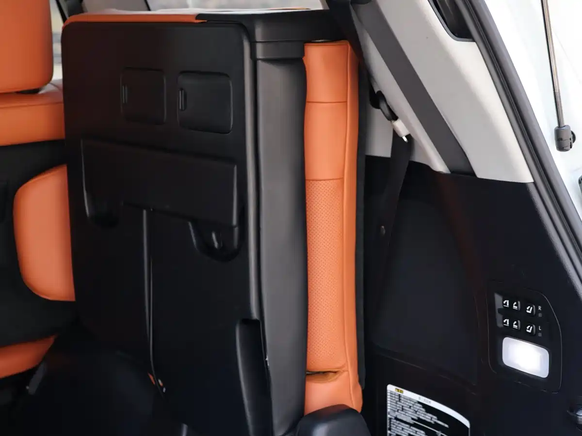 Lexus LX 2019 570 Prestige Luxury Edition фото 17