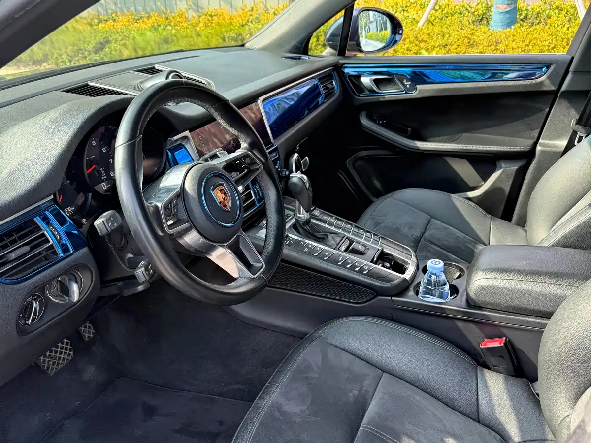 Porsche Macan 2018 Macan 2.0T фото 15