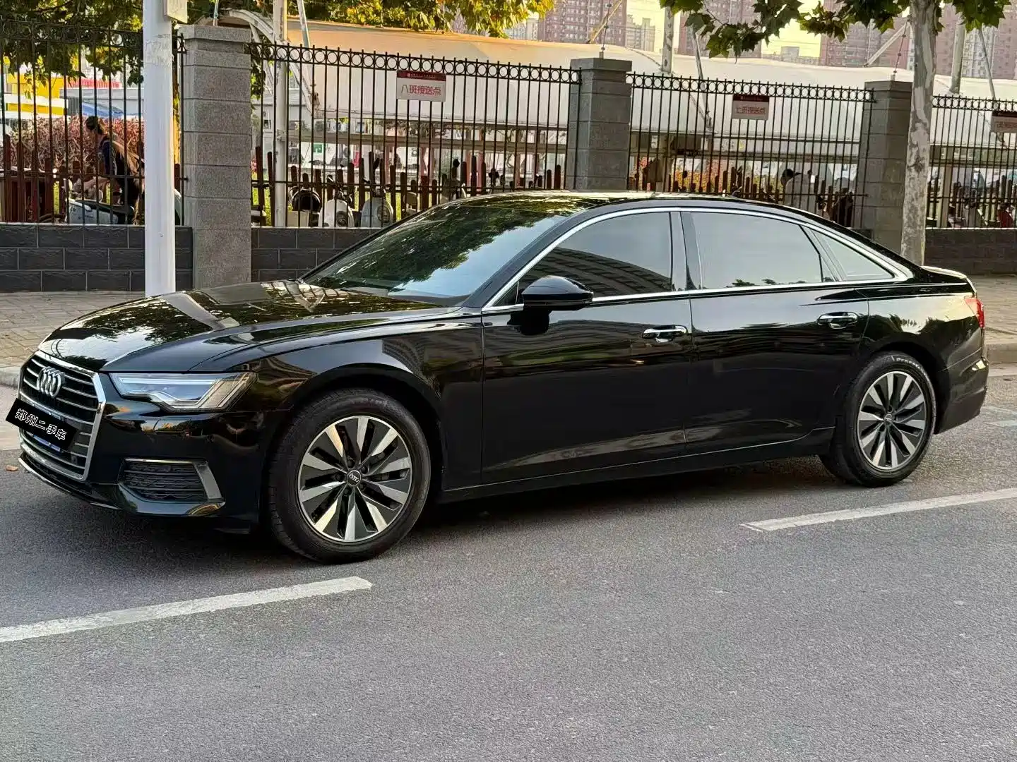 صورة 1 - Audi A6L