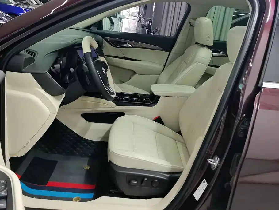 Buick Envision S 2020 2020 Enclave S 652T AWD Avenir Aviya
